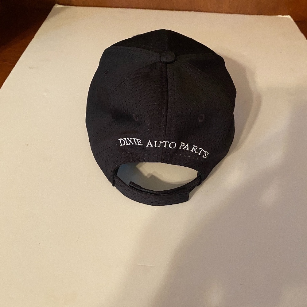 Bundle of 3 Farm/Yard Equipment Baseball Caps - Picture 9 of 11
